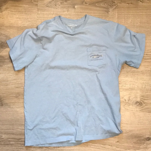 Vineyard Vines Other - Vineyard vines tee